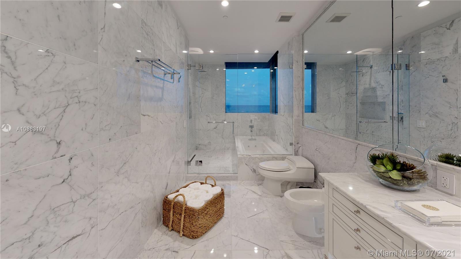 Fendi Chateau Residences - Residential