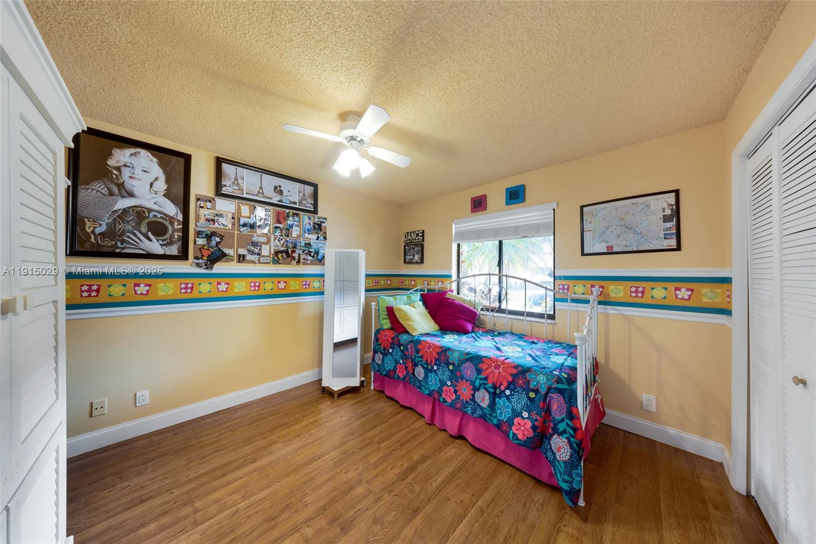 VILLAS OF BONAVENTURE AT - Residential