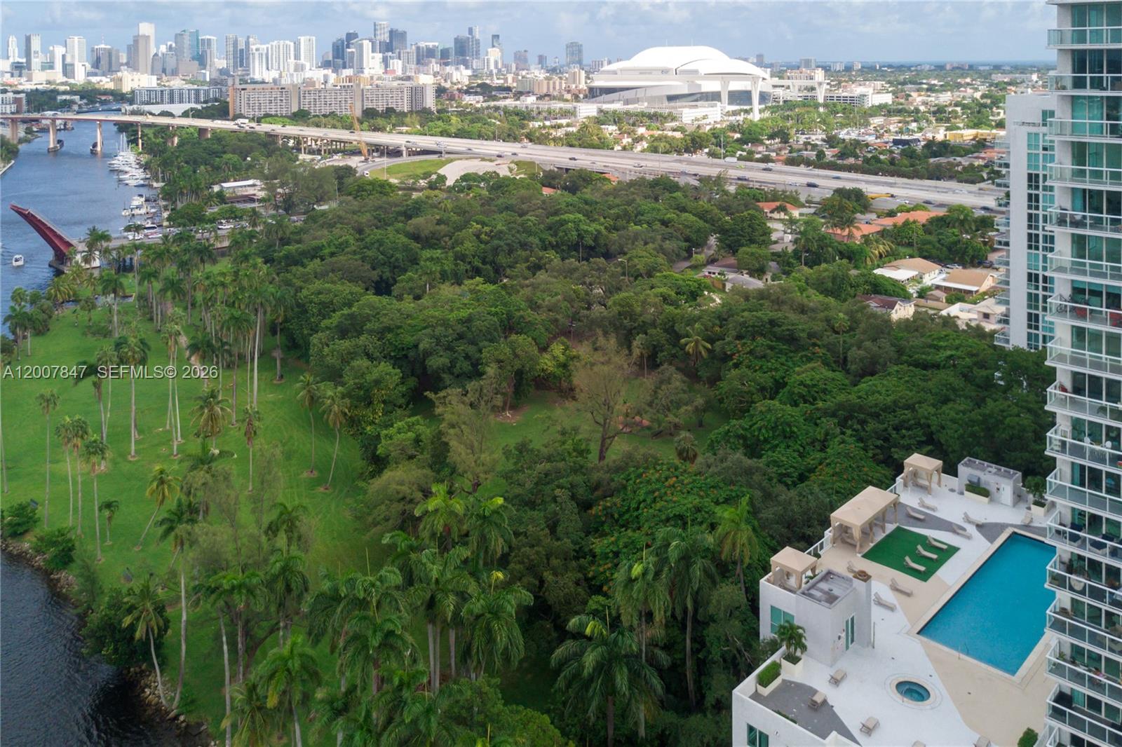 TERRAZAS RIVERPARK VILLAG - Residential