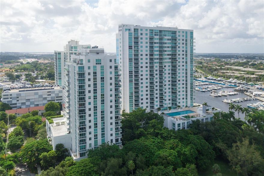 Enjoy outstanding city views from this beautifully converted 2 bedrooms and 2 bathrooms. Gorgeous building at the historic Miami river in a city growing riverfront community, adjacent to Sewell park with easy access to the expressway. Great location in the heart of Miami, few minutes from Miami International Airport, Brickell, Downtown, Midtown, Wynwood, Miami Beach and Coral Gables, steps from river landing mall, supermarkets, restaurants, Jackson Hospital, UM, medicine schools, Marlins stadium, ross, TJ max and much more. Unit captures the most stunning unobstructed skyline views. Hugh balcony floor to ceiling impact windows. Porcelain tile. Contemporary kitchen, stainless steel appliances. Building offers security, sauna, pool, business center, jacuzzi, gym, barbecue area and party room.