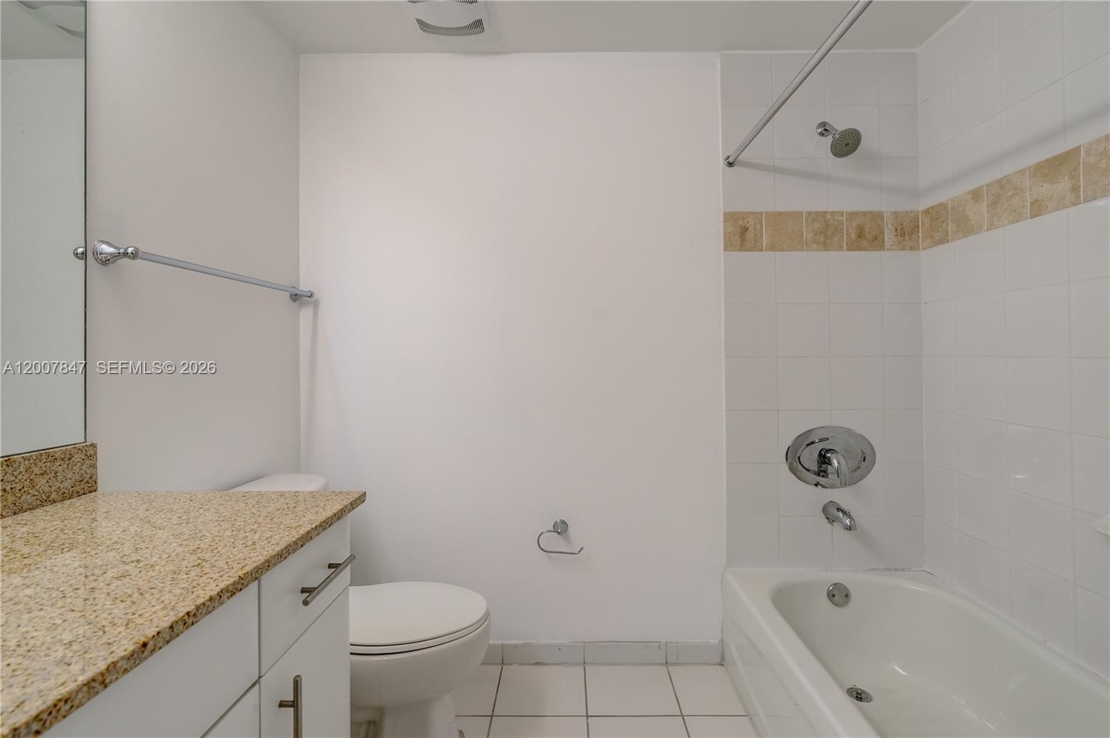 TERRAZAS RIVERPARK VILLAG - Residential