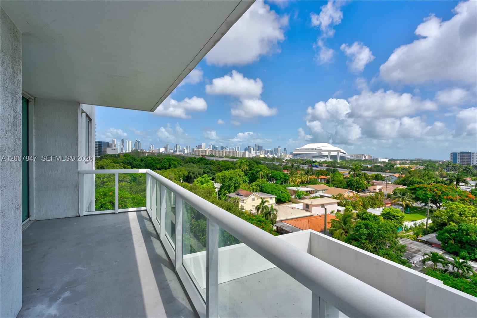 TERRAZAS RIVERPARK VILLAG - Residential