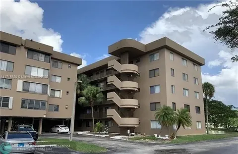 8020 Hampton Blvd Unit 309, North Lauderdale, FL 33068 - MLS#: A11715650