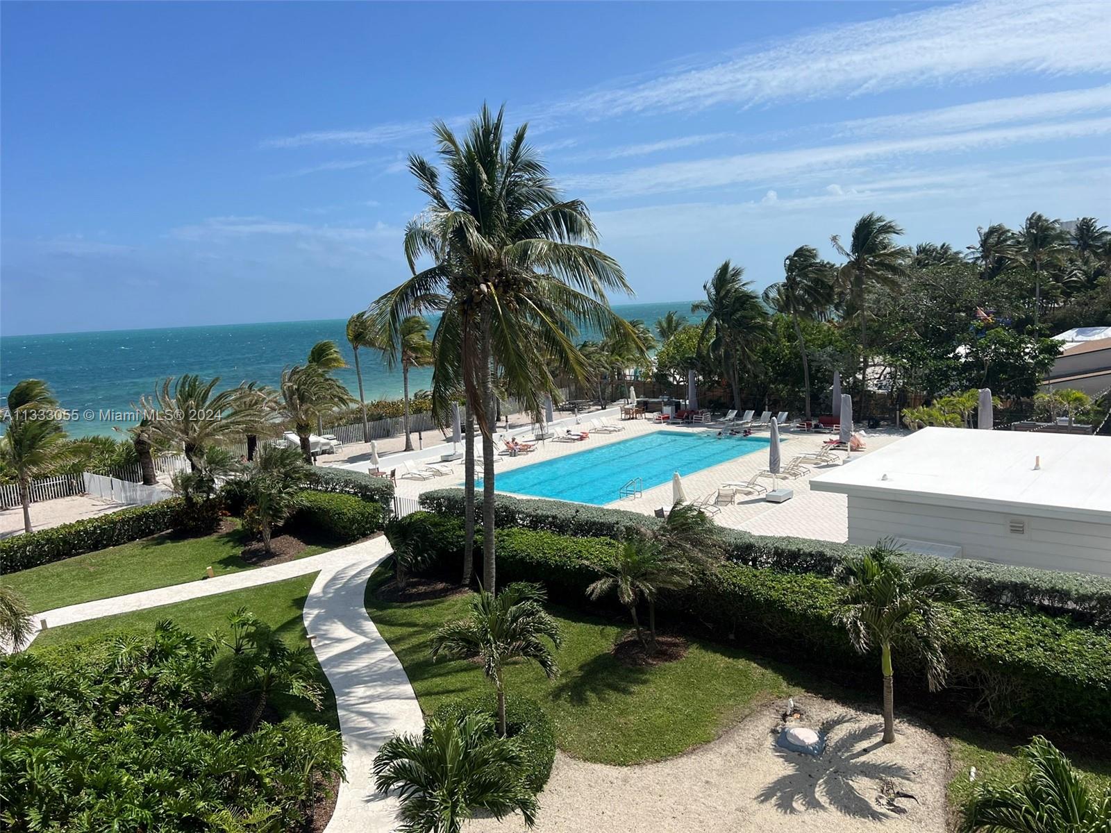 Property for Sale at 613 Ocean Dr 4C, Key Biscayne, Miami-Dade County, Florida - Bedrooms: 2 
Bathrooms: 2  - $1,979,000