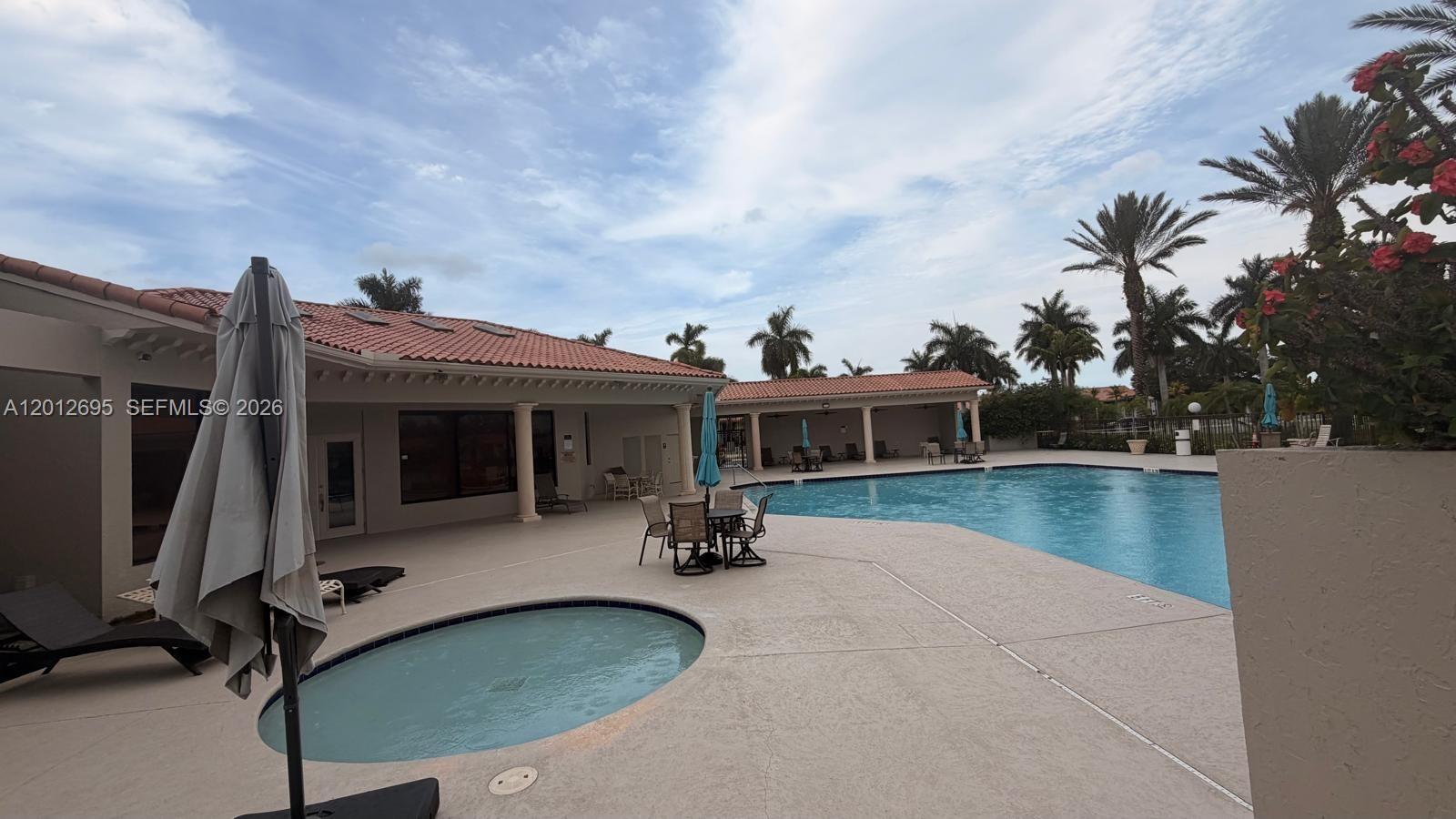 PALM BEACH PLACE CONDO - Residential Lease