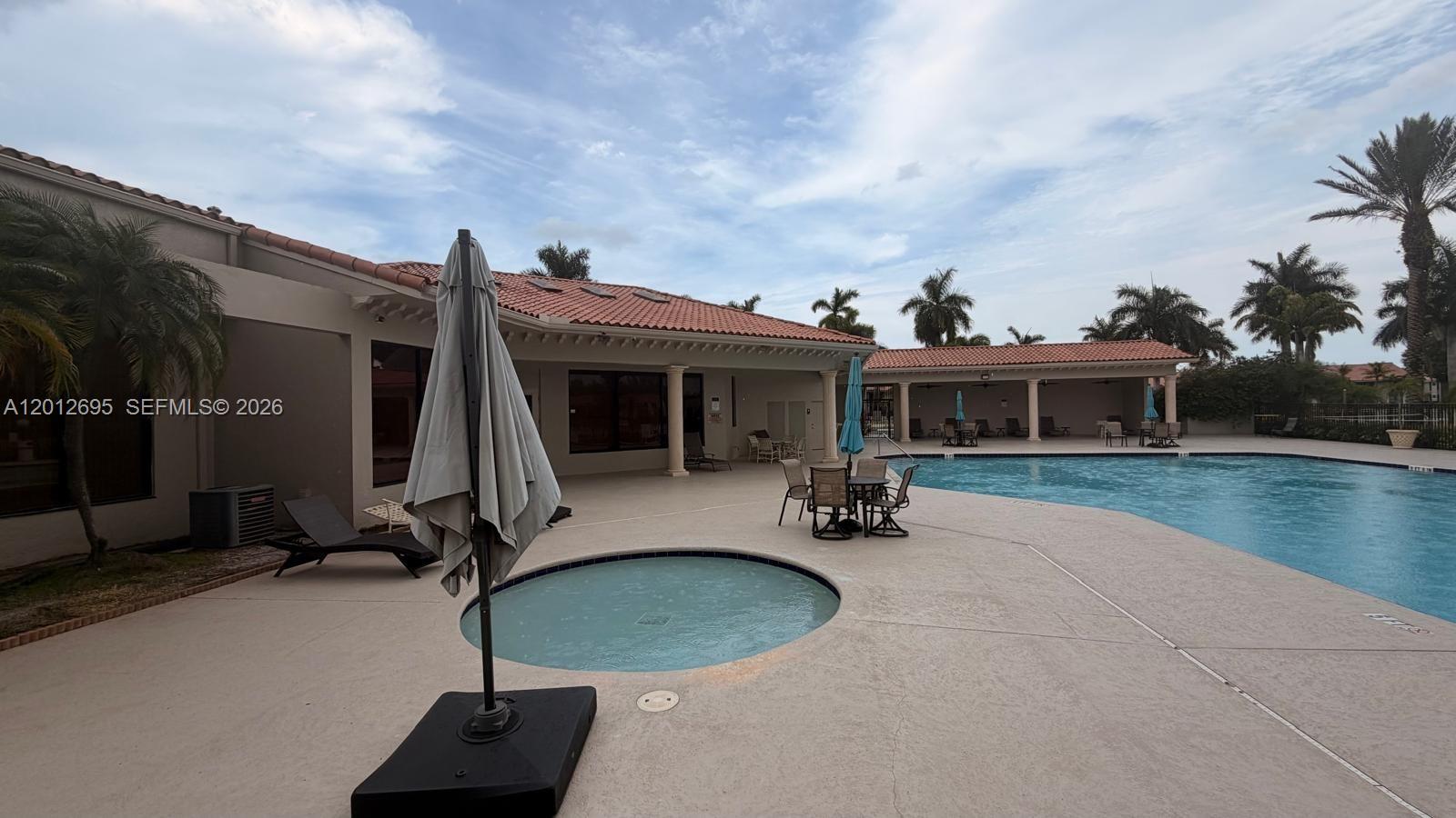 PALM BEACH PLACE CONDO - Residential Lease