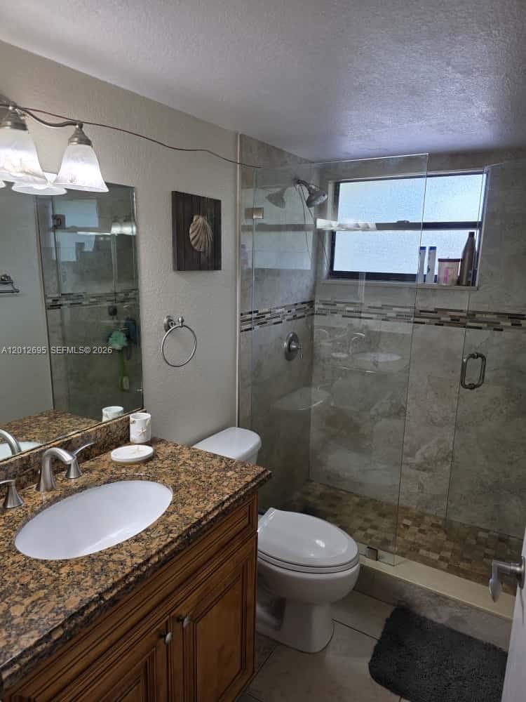 PALM BEACH PLACE CONDO - Residential Lease