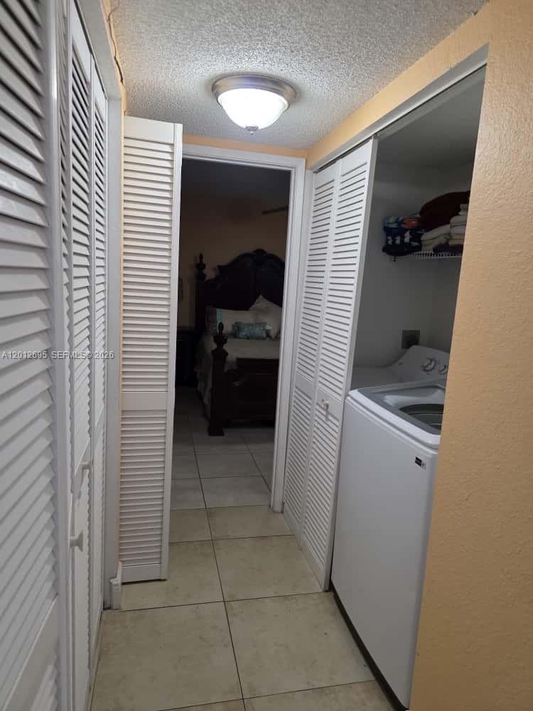 PALM BEACH PLACE CONDO - Residential Lease