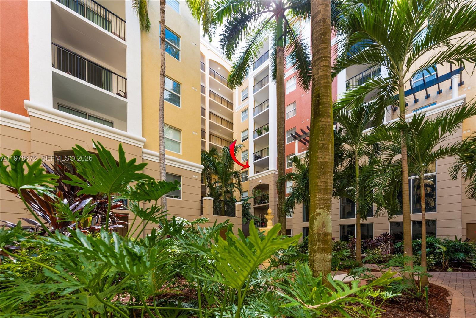 PORTO BELLAGIO CONDO - Residential