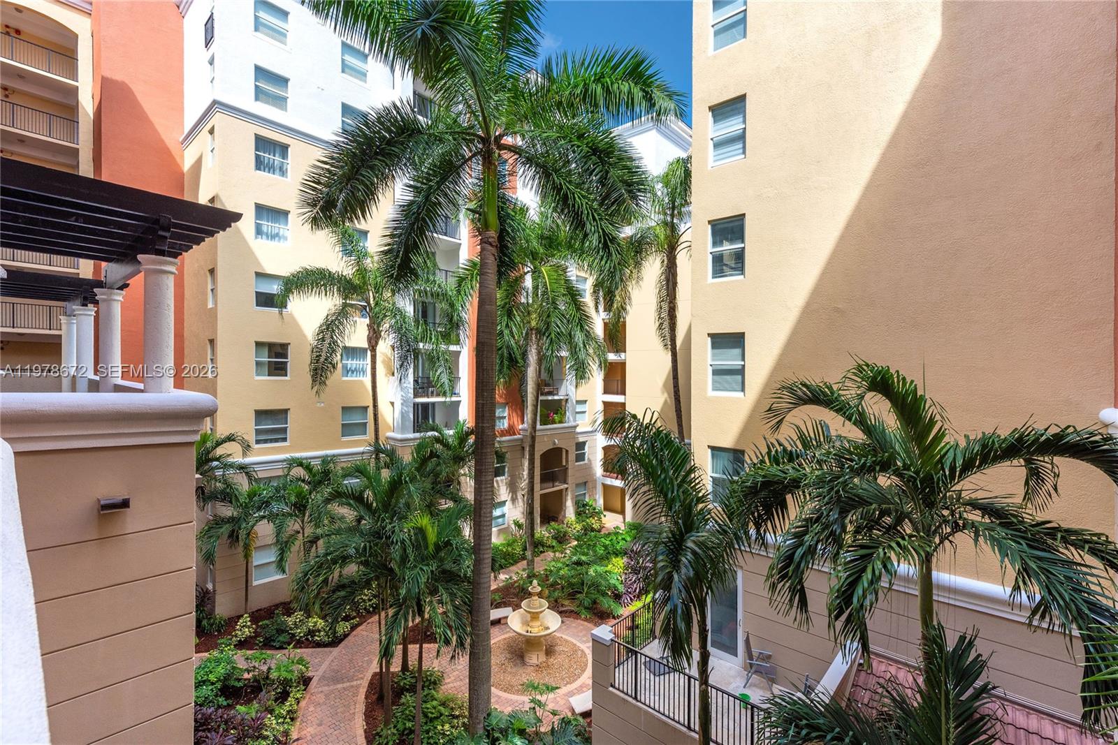 PORTO BELLAGIO CONDO - Residential