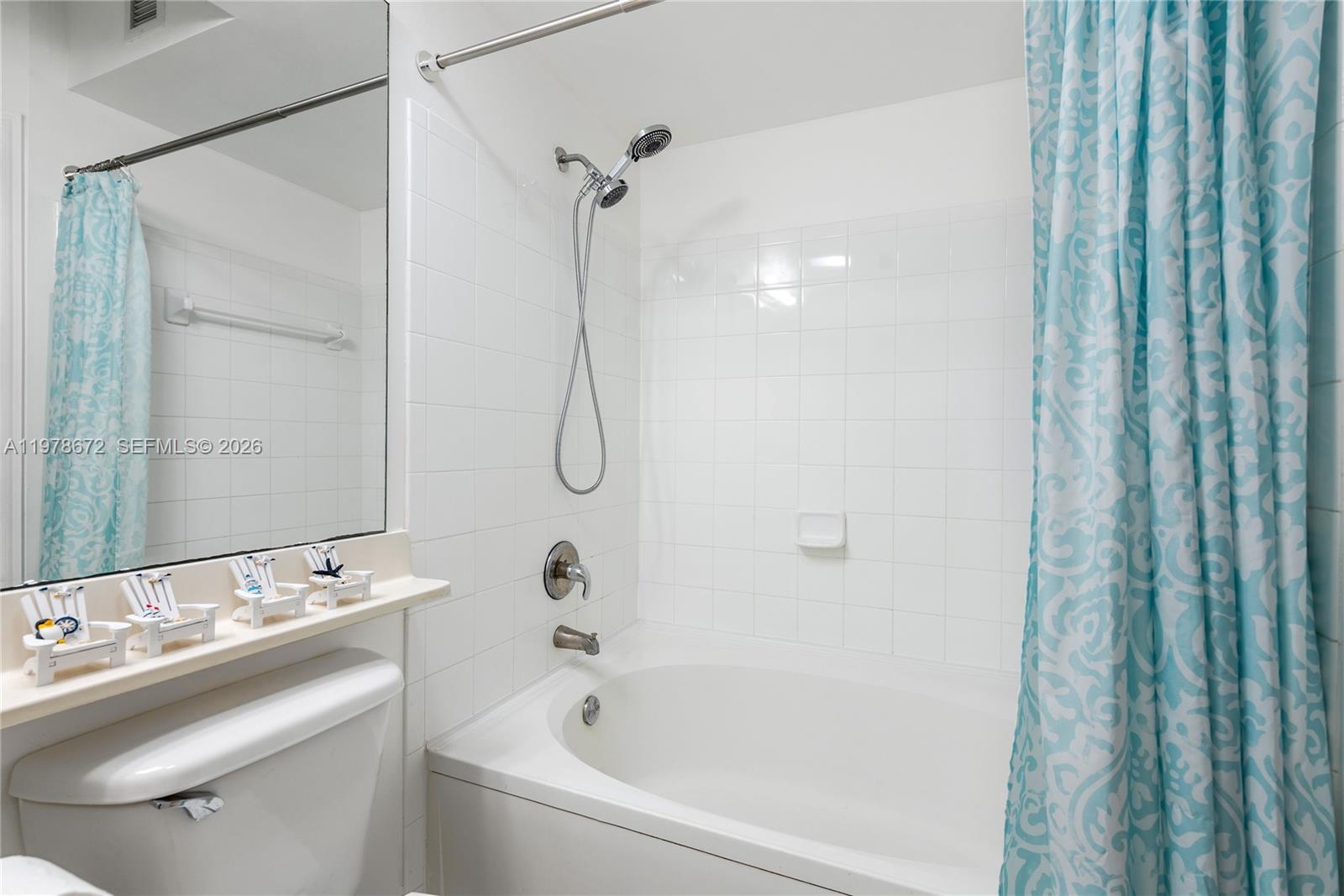 PORTO BELLAGIO CONDO - Residential