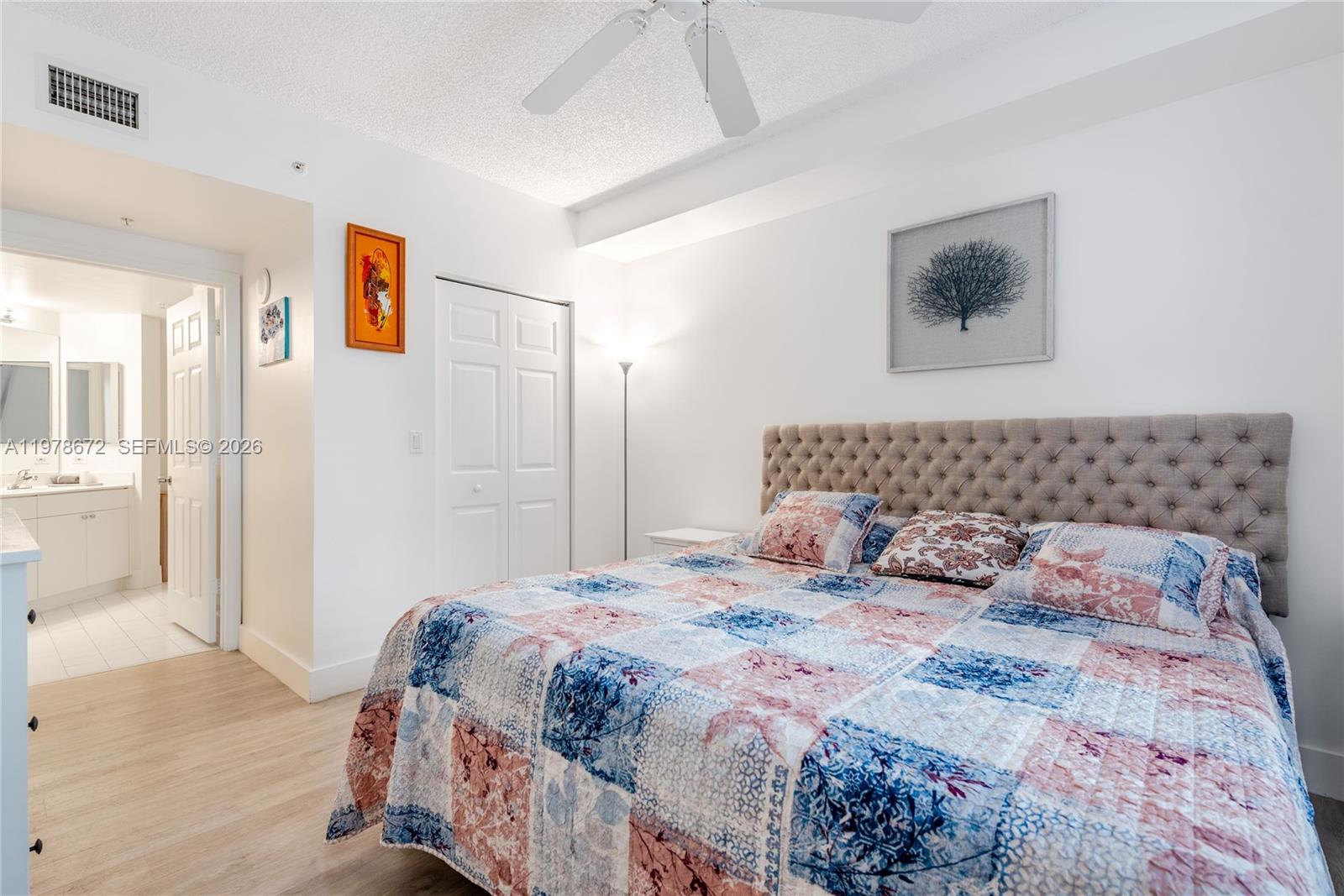 PORTO BELLAGIO CONDO - Residential