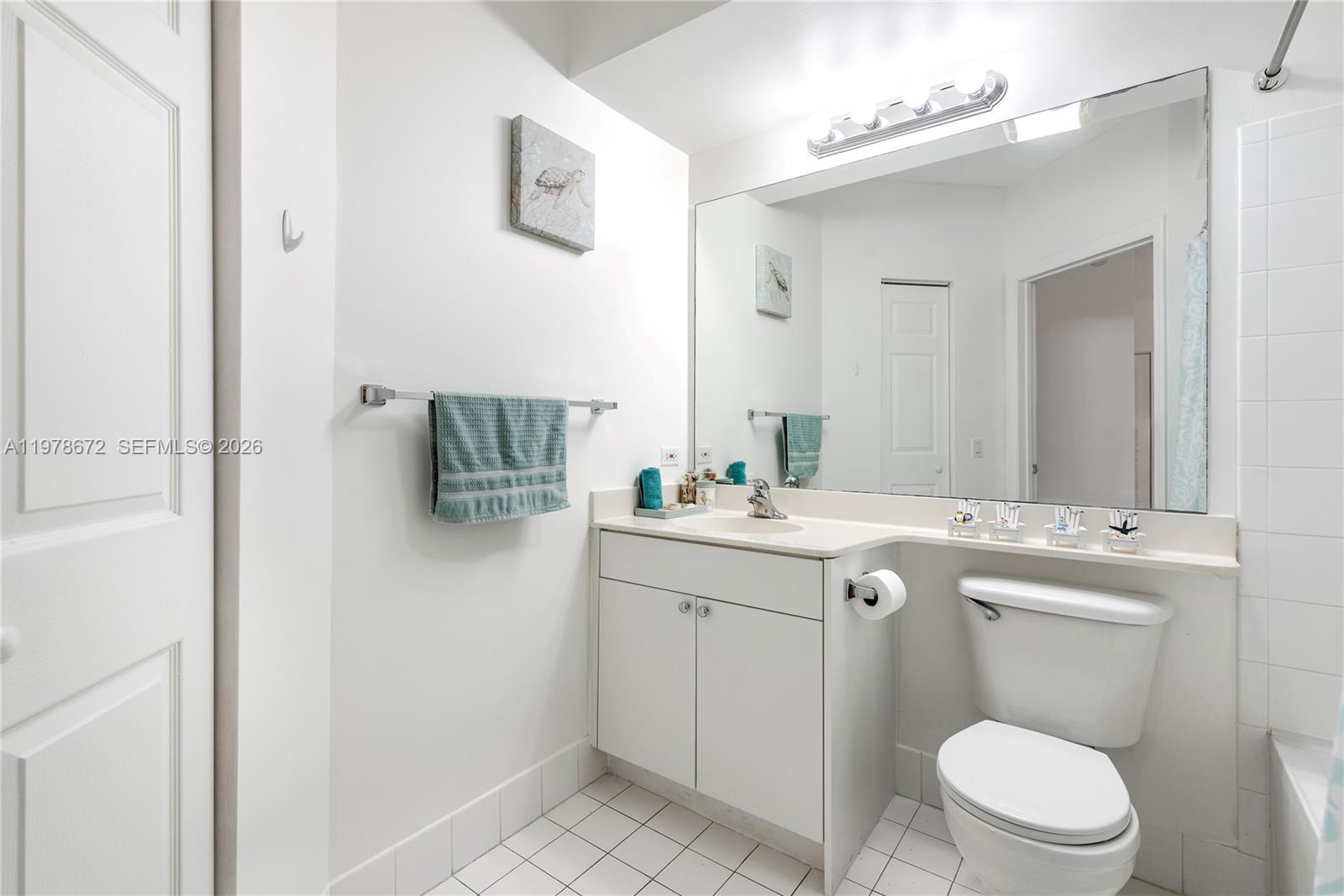 PORTO BELLAGIO CONDO - Residential