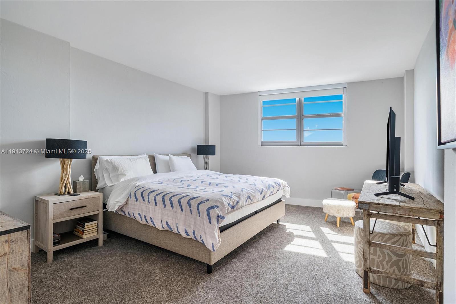 GABLES WATERWAY TOWERS CO - Residential