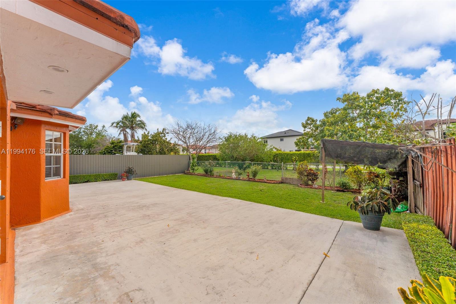 SAN PEDRO ESTATES - Residential