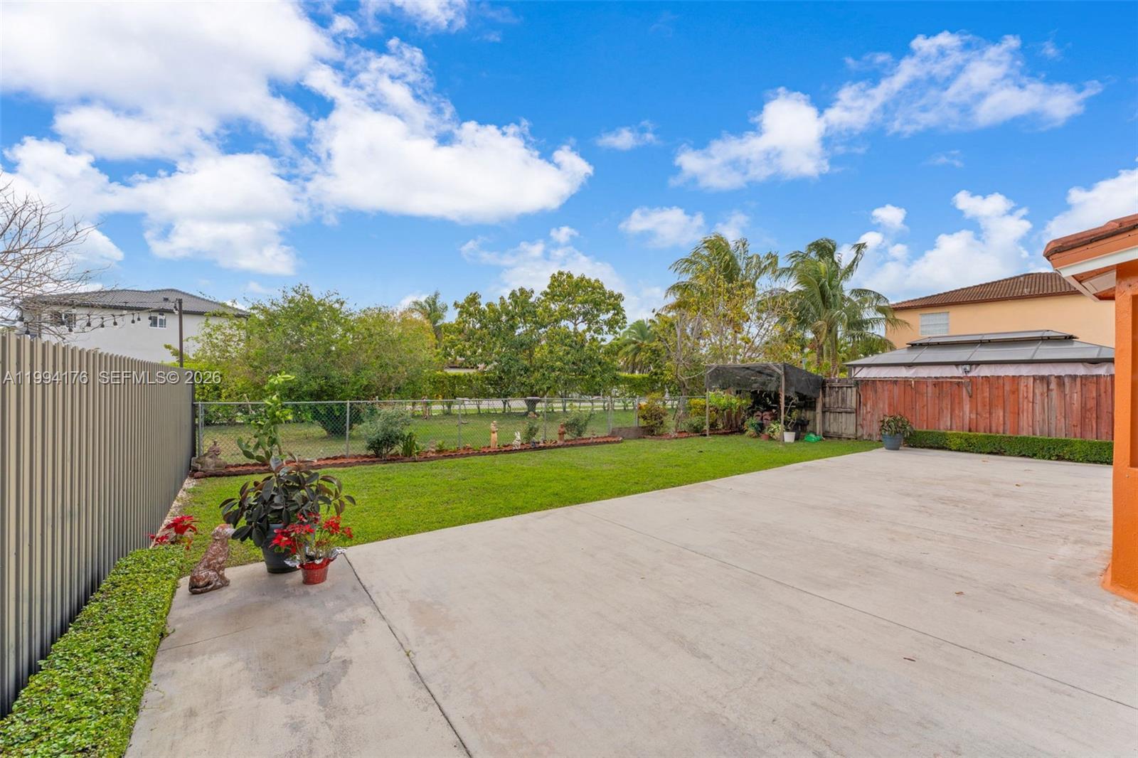 SAN PEDRO ESTATES - Residential