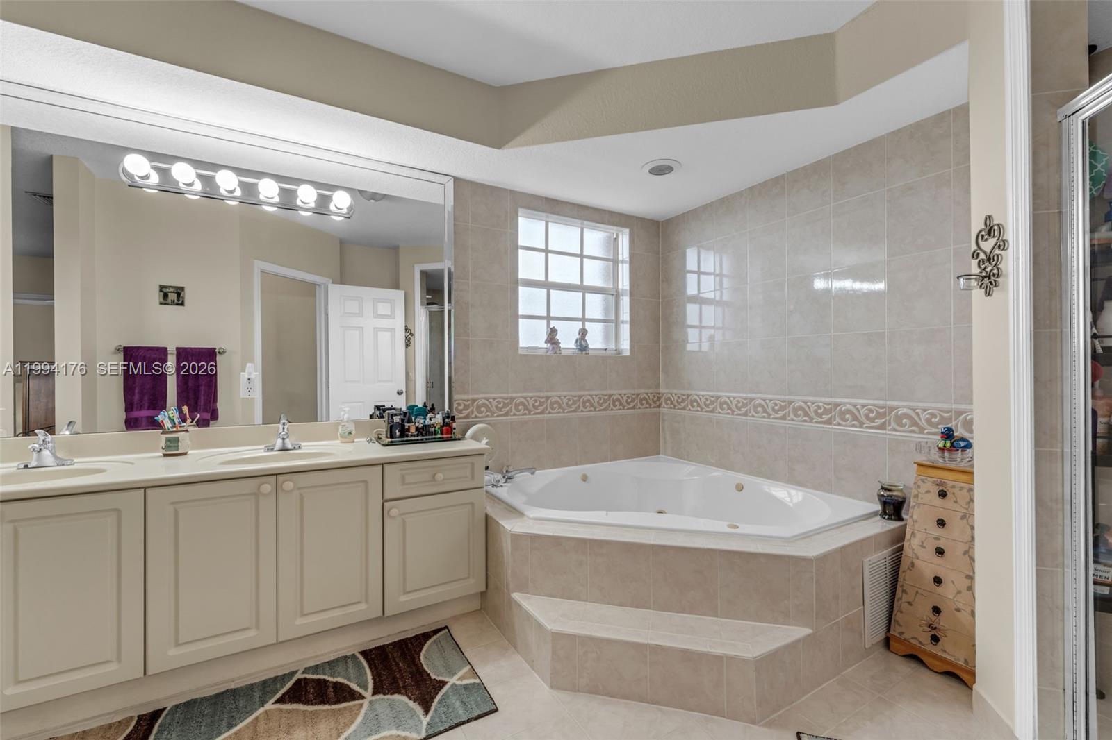 SAN PEDRO ESTATES - Residential