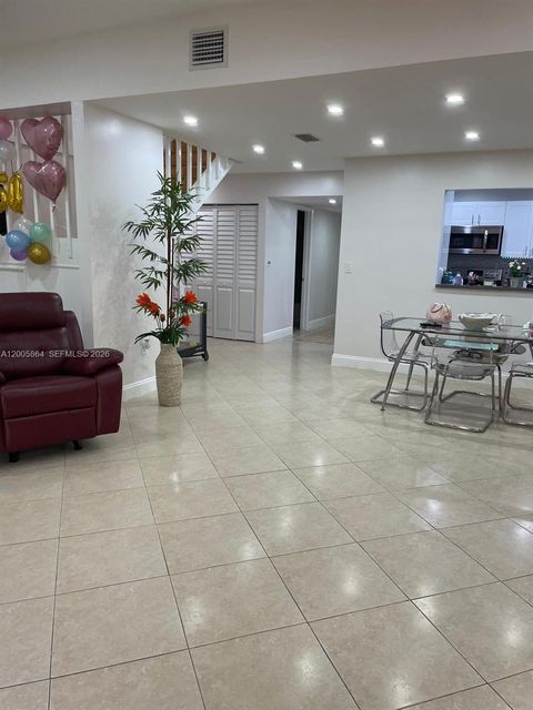 Tiny photo for 11734 SW 112th Ln, Miami, FL 33186 (MLS # A12005864)