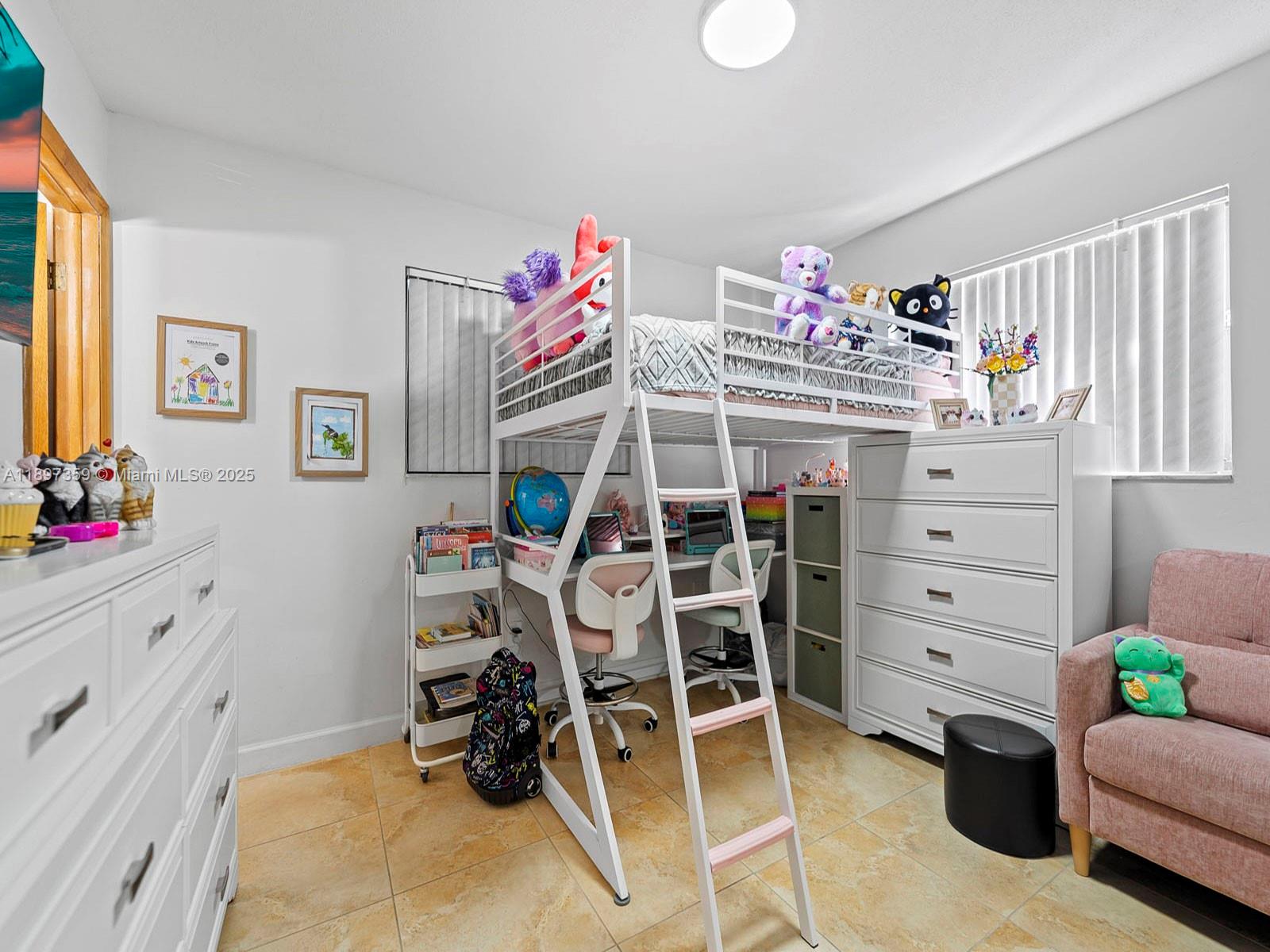 GEM HOMES NO THREE - Residential
