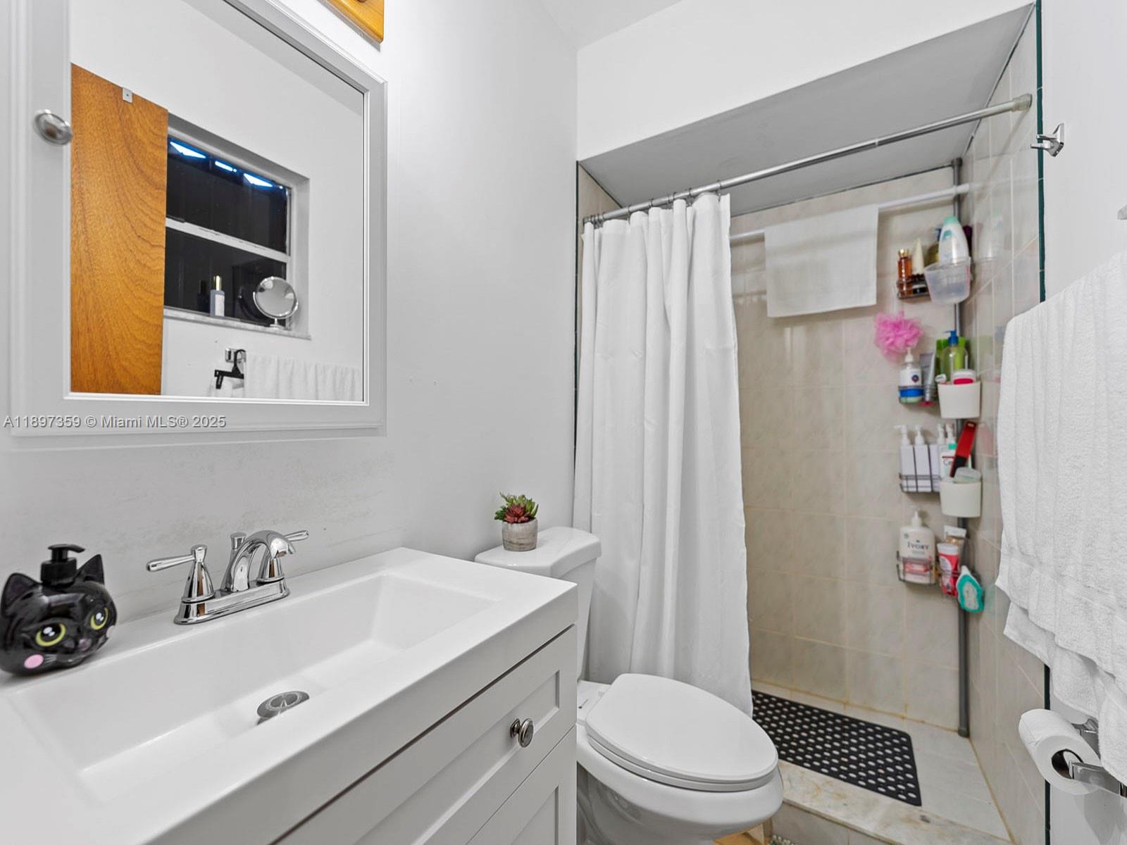 GEM HOMES NO THREE - Residential