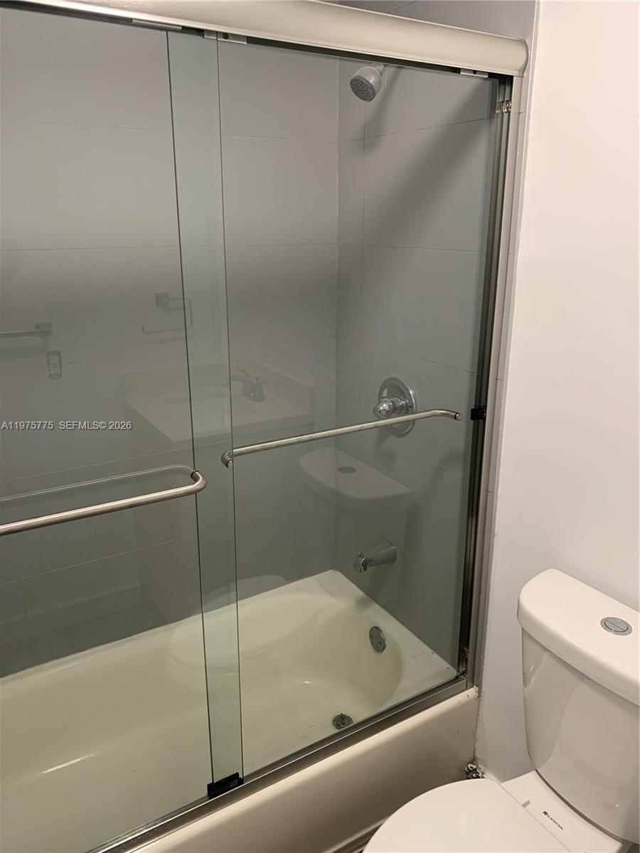 C GAB DOUGLAS SEC - Residential Lease