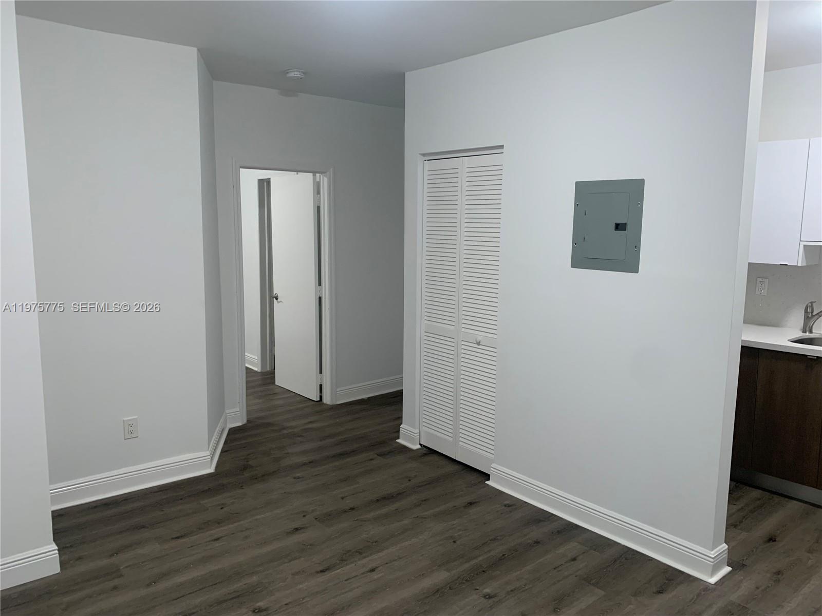 C GAB DOUGLAS SEC - Residential Lease