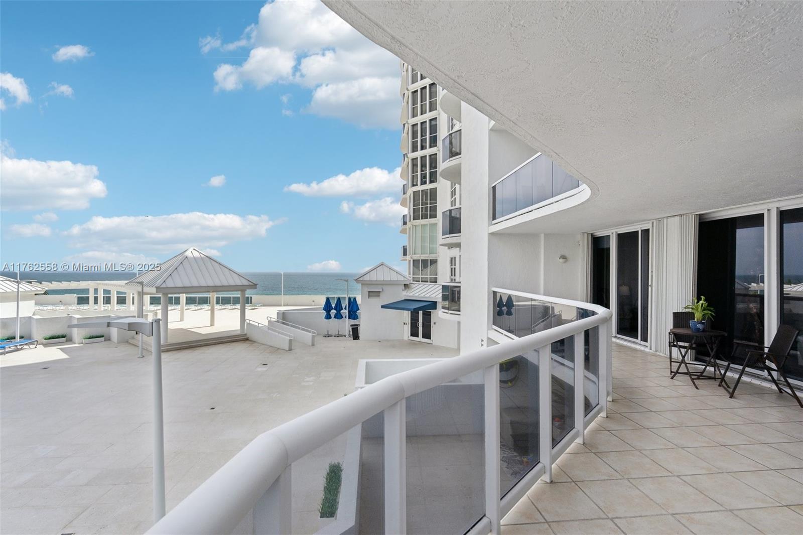 16711 Collins Ave 704