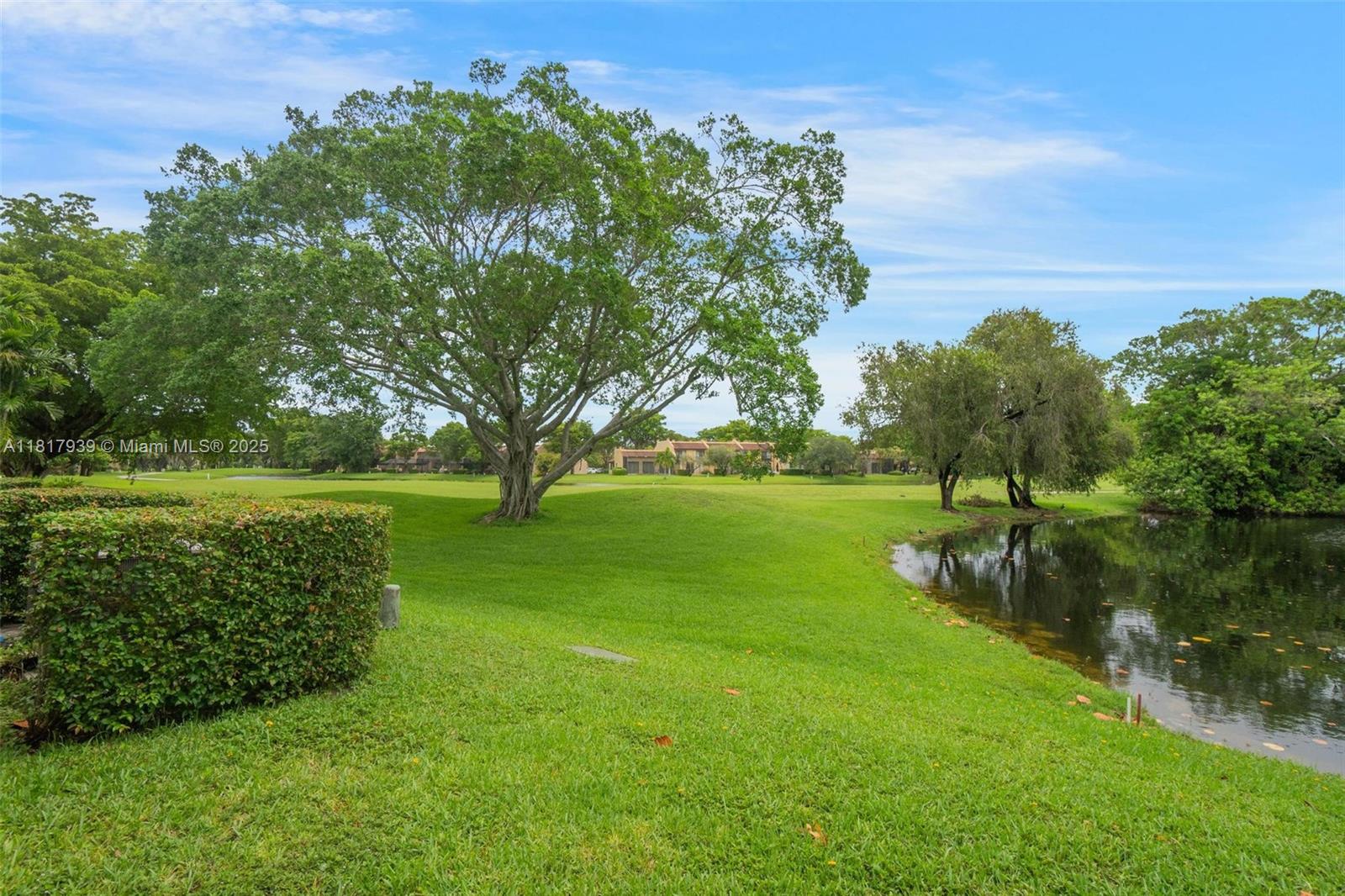 COSTA DEL SOL CONDO P - Residential