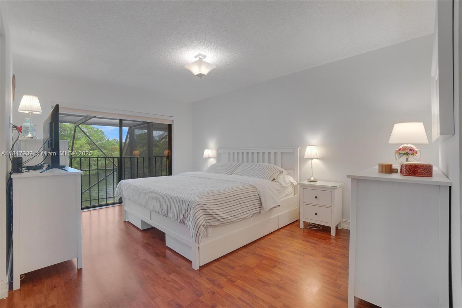 COSTA DEL SOL CONDO P - Residential