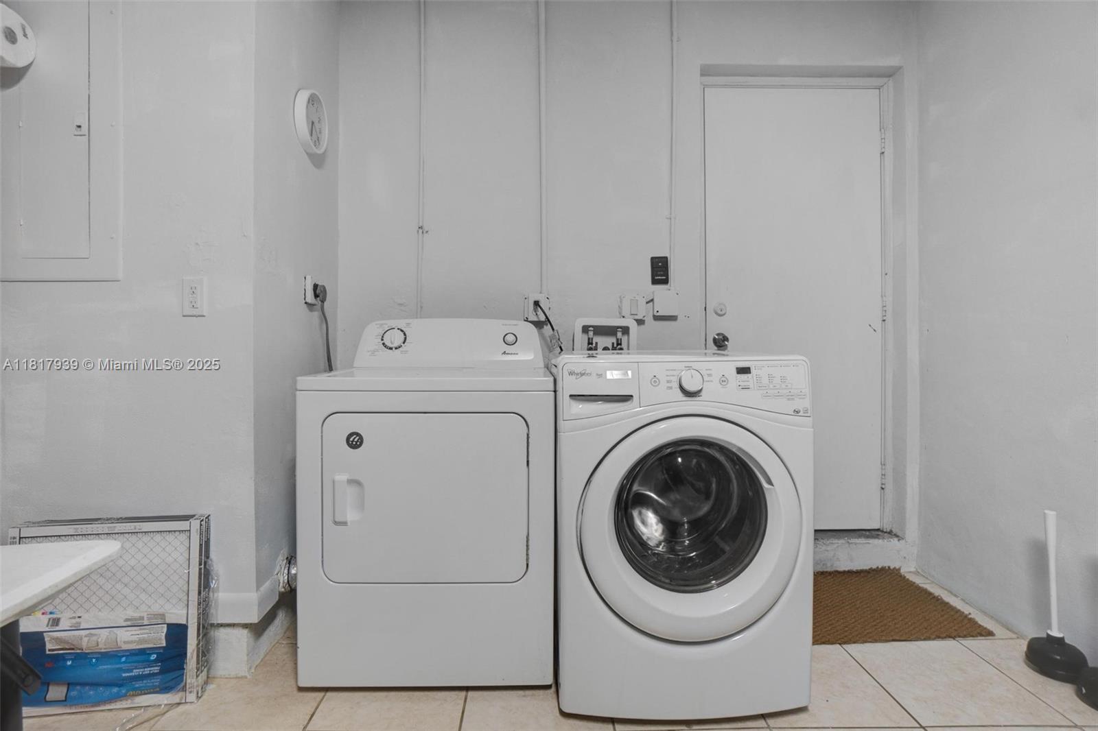 COSTA DEL SOL CONDO P - Residential