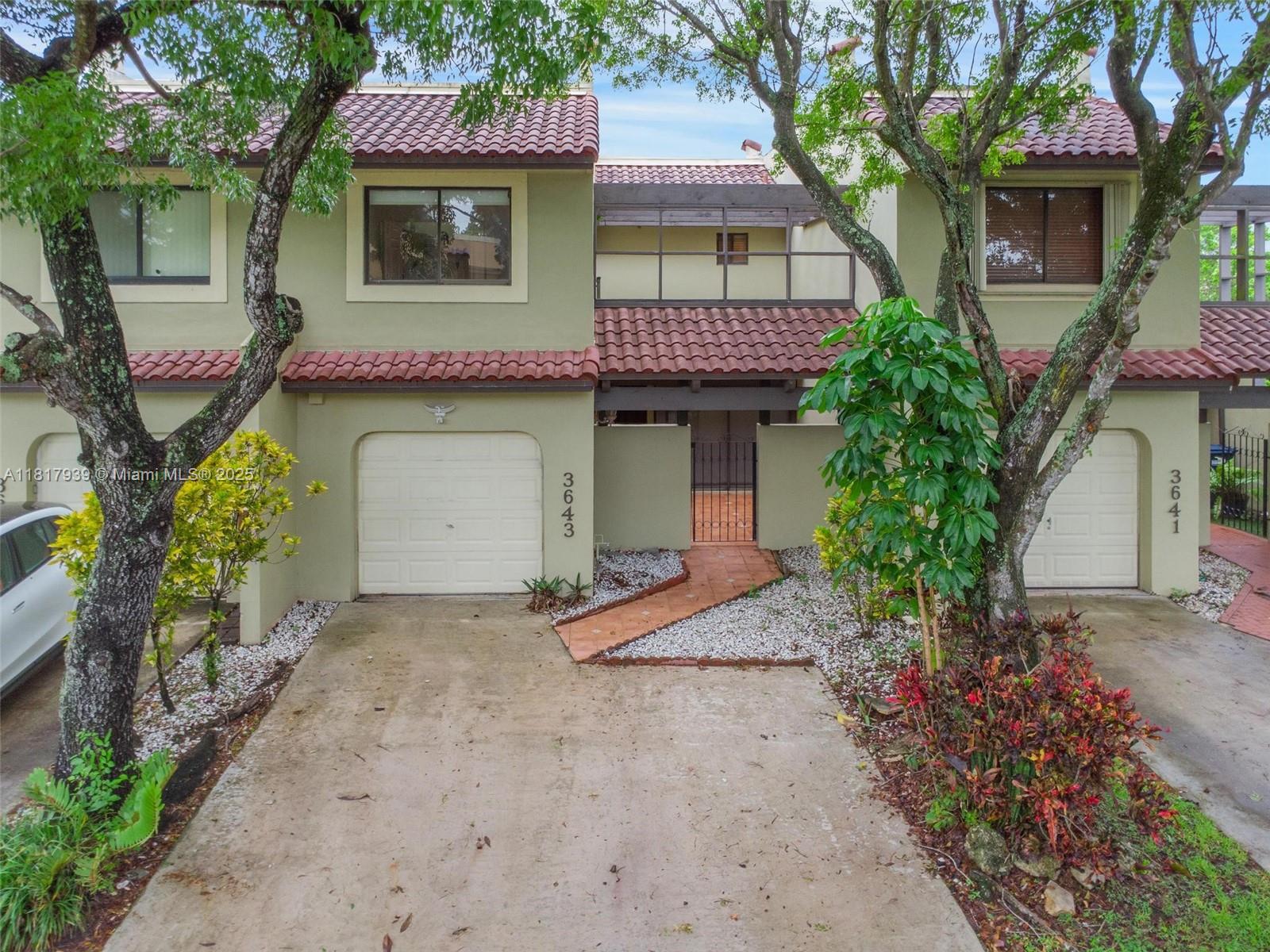 3643 Estepona Ave B28-A
