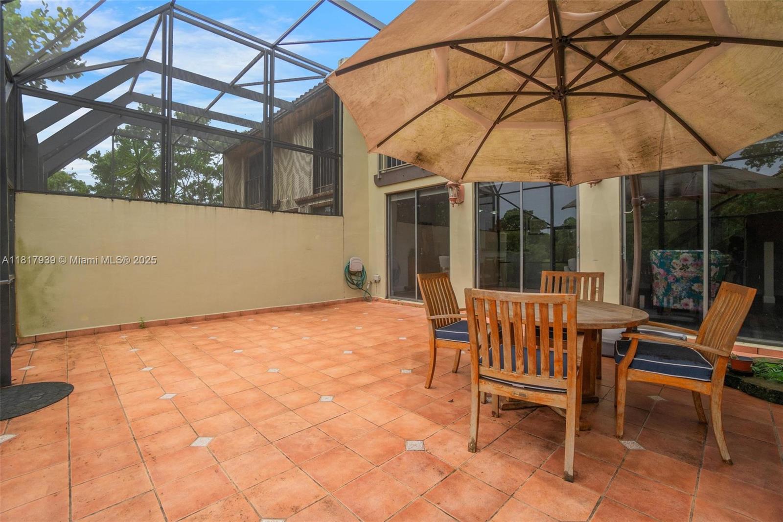 COSTA DEL SOL CONDO P - Residential