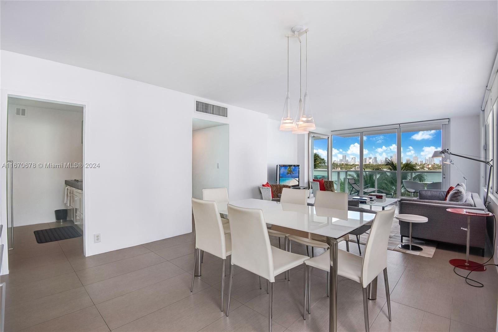 MIRADOR 1000 CONDO - Residential
