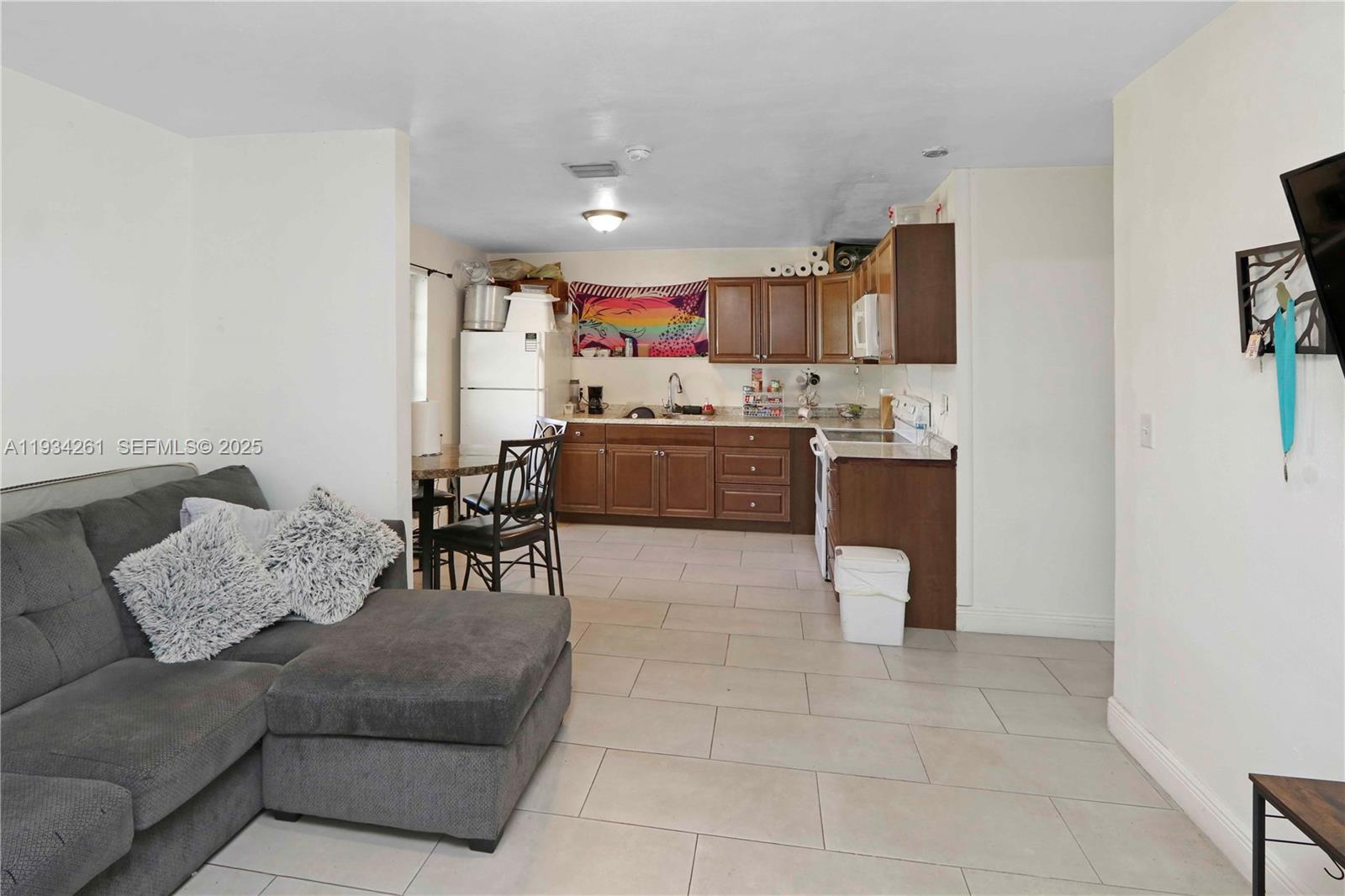 STEESDALE PART 1 - Residential