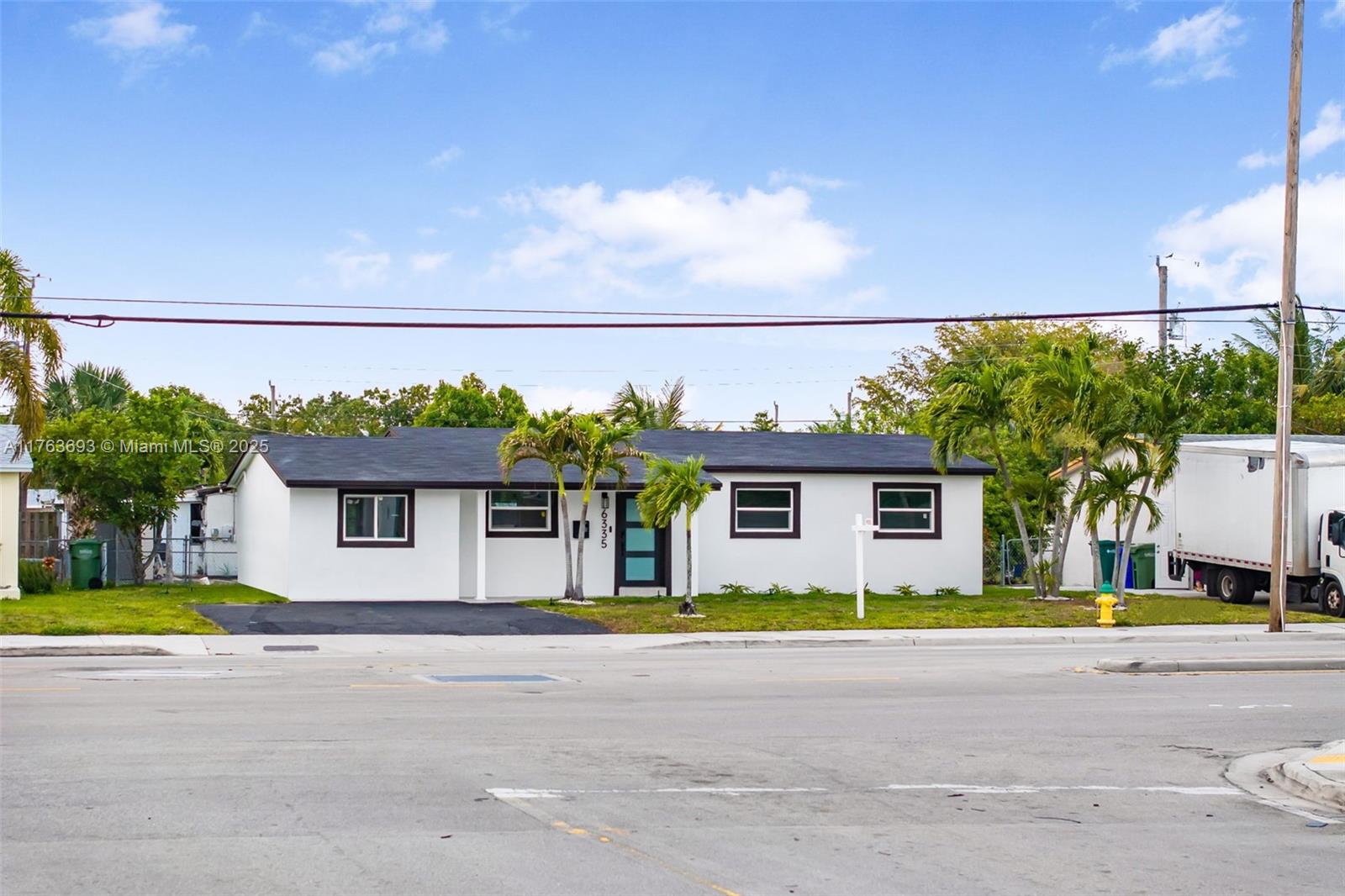 SOUTHGATE SECOND ADD - Residential