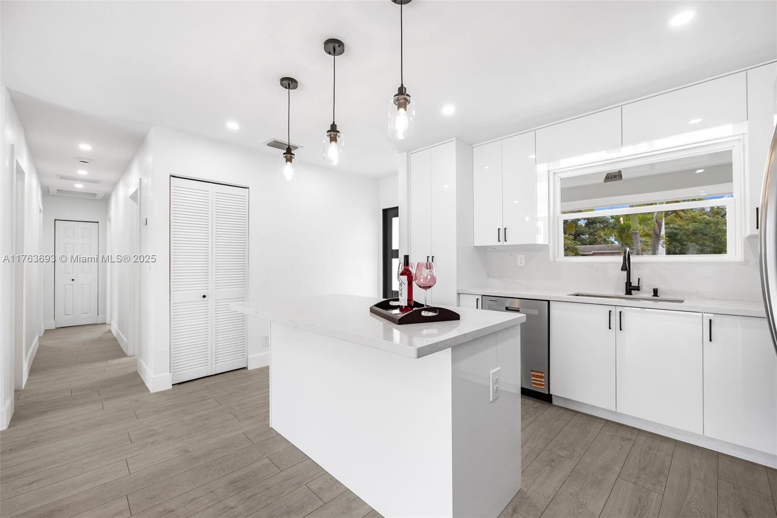 SOUTHGATE SECOND ADD - Residential
