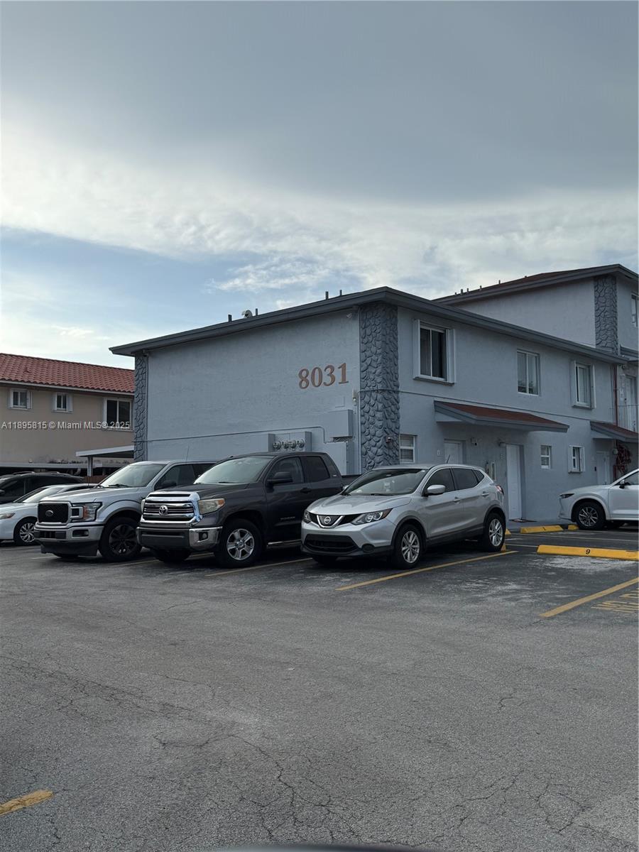 LAS VILLAS DE FOUNTAINBLE - Residential Lease