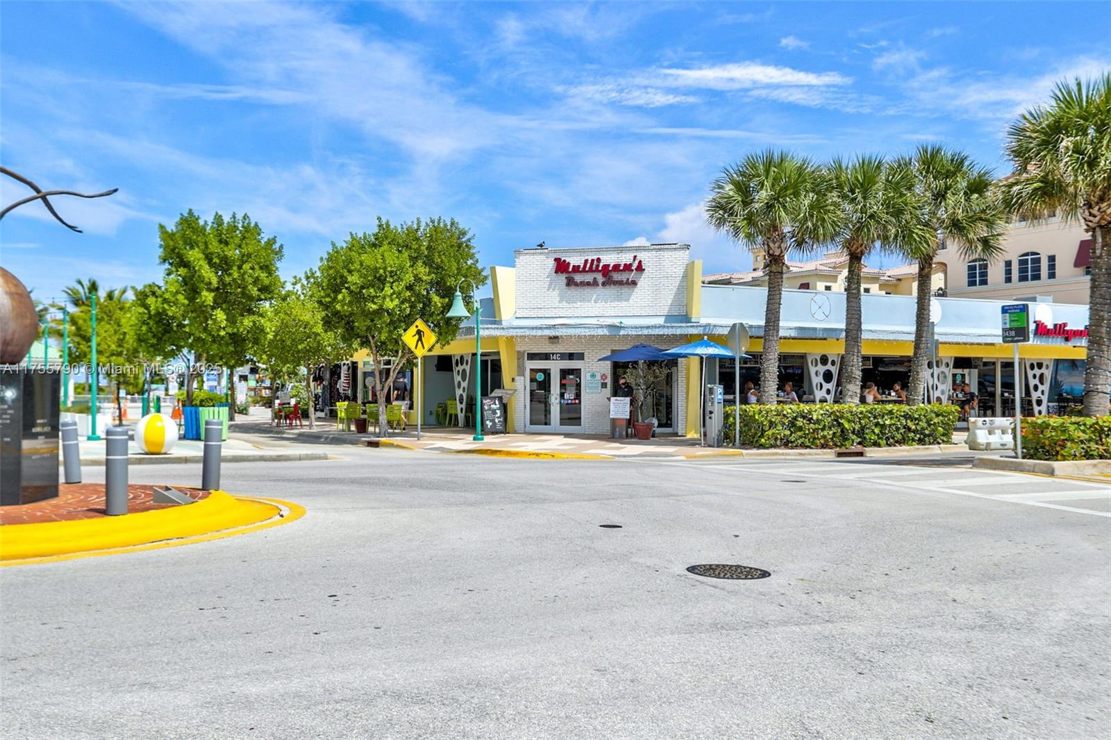 GALLEON CONDO - Residential