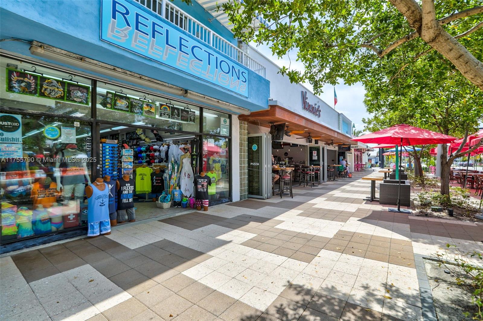 GALLEON CONDO - Residential