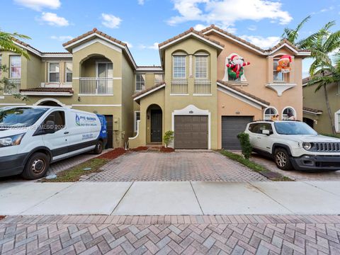 2512 SE 15th Ct Homestead FL 33035