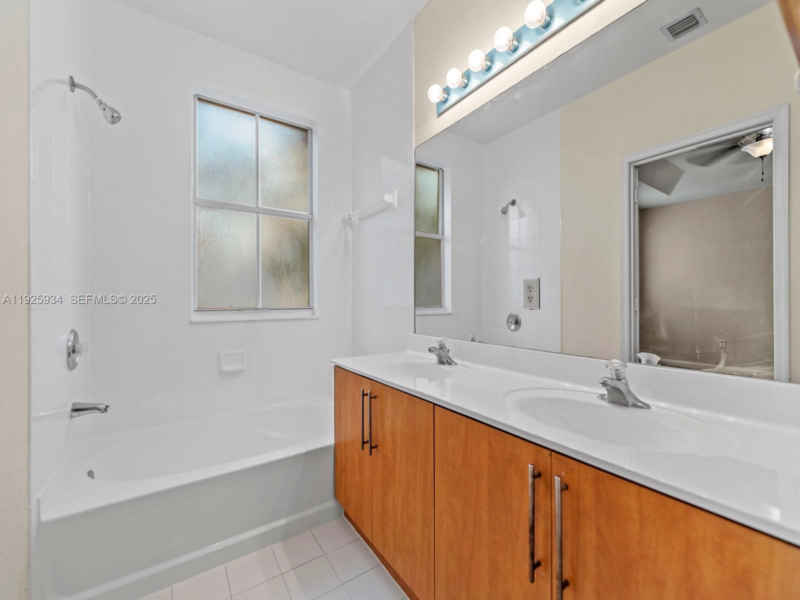 KEYS GARDEN - Residential