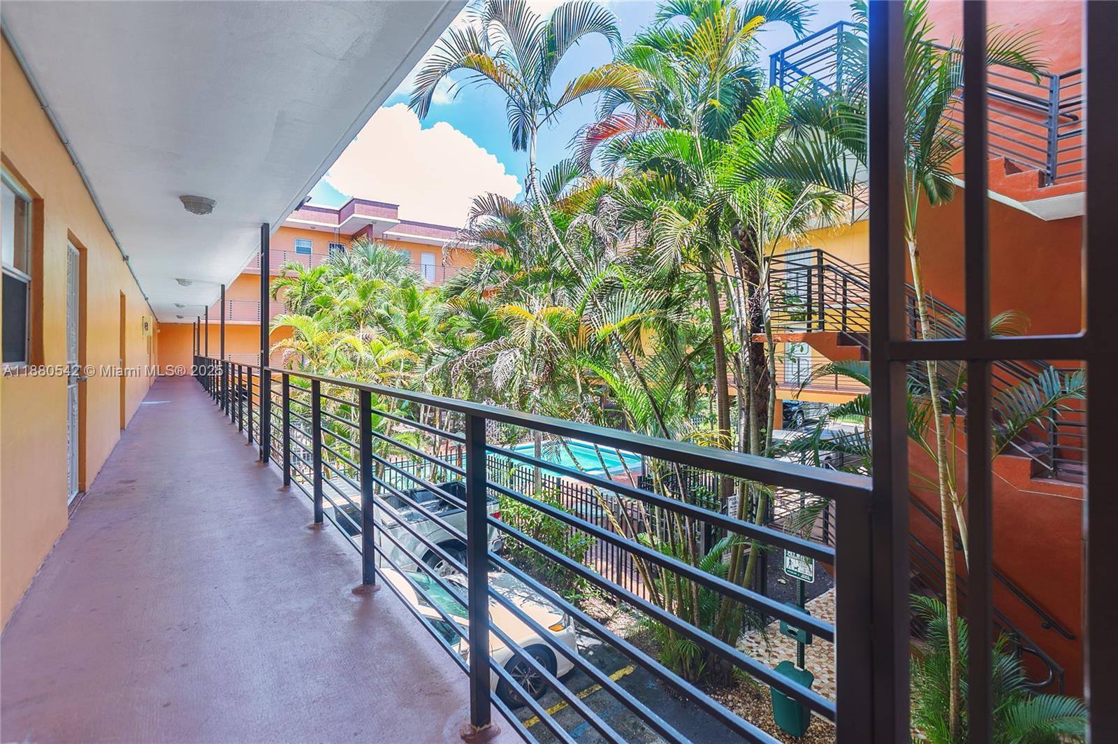 MALKY CONDO - Residential Lease