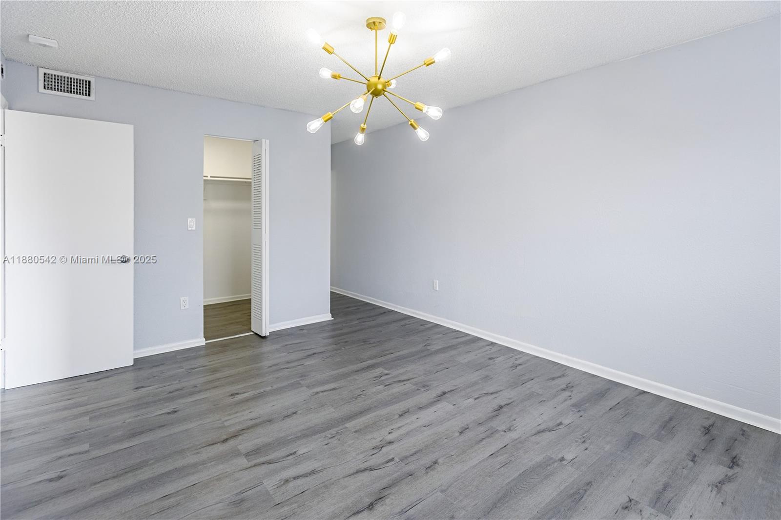 MALKY CONDO - Residential Lease