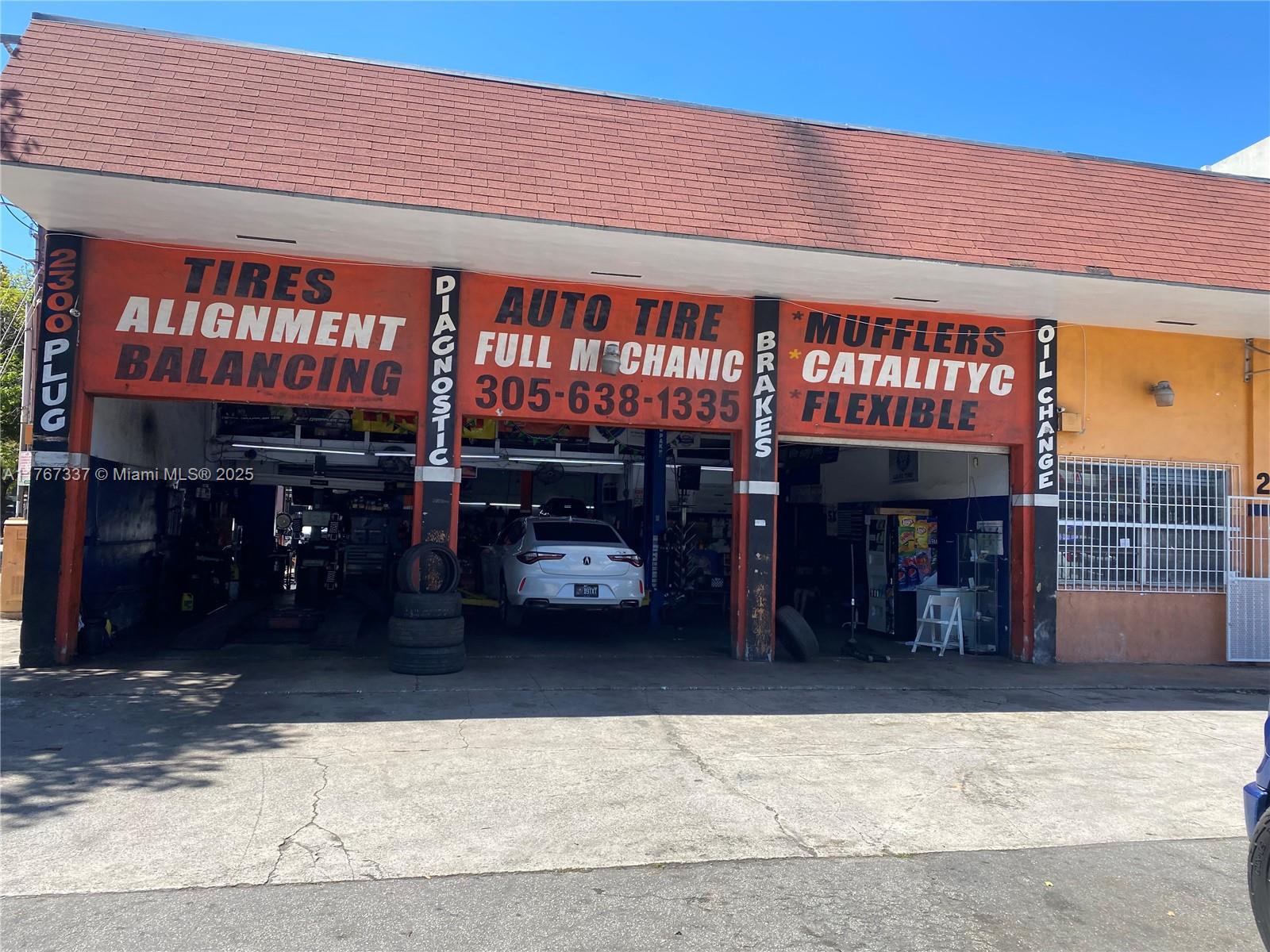 TIRE SHOP AND AUTO REPAIR FOR SALE, AN EXCELLENT, ESTABLISHED SINCE 2009. THIS BUSINESS IS FULLY EQUIPPED AND LOCATED ON A HIGH AVENUE 4 BAYS AND 7 LIFT -CAPACITY 20 CARS- BUSY AVENUE ENSURING A STEADY FLOW OF CUSTOMERS. BUSINESS FEATURES : STRATEGIC LOCATION IN A BUSY AREA, LOYAL CUSTOMER BASE AND SOLID REPUTATION IN THE COMMUNITY, POTENTIAL FOR GROWTH AND EXPANSION. DON'T MISS THE OPPORTUNITY FOR YOUR CLIENT TO ACQUIRE A SUCCESSFUL AND READY TO OPERATE BUSINESS ! IT IS GOOD TO VISA, PLEASE DO NO DISTURB THE EMPLOYEES AND OWNER ONLY BY APPOINTMENT.