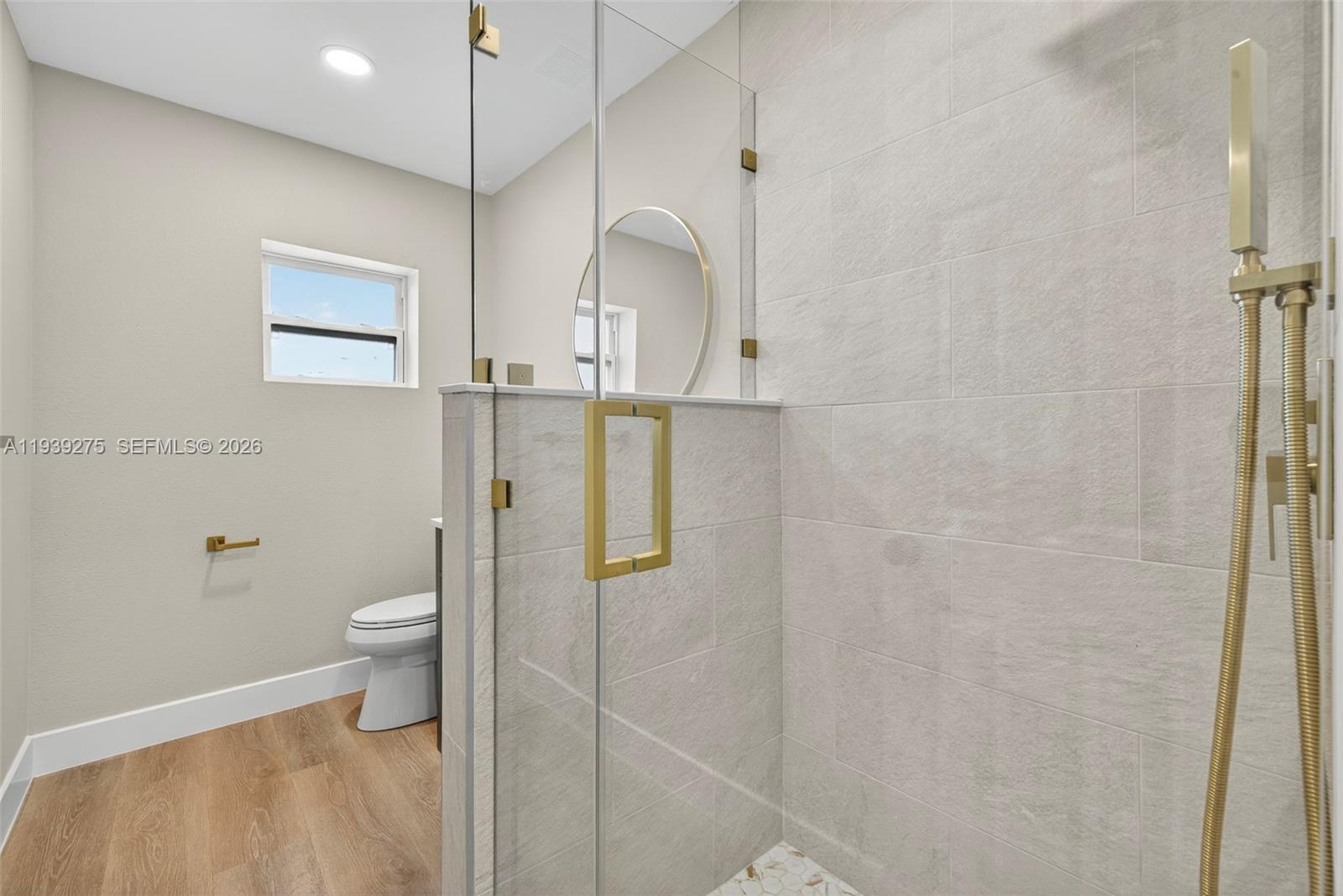 Belle Aire Lagoon - Residential