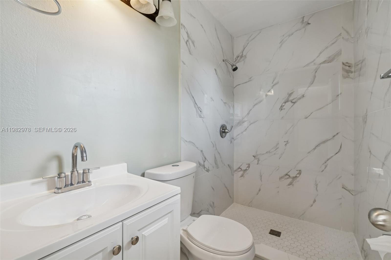 ROLLING GREEN RIDGE - Residential