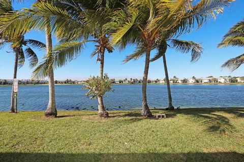 Photo of 1400 Jefferson Dr #1400G, Homestead, FL 33034 (MLS # A11940688)
