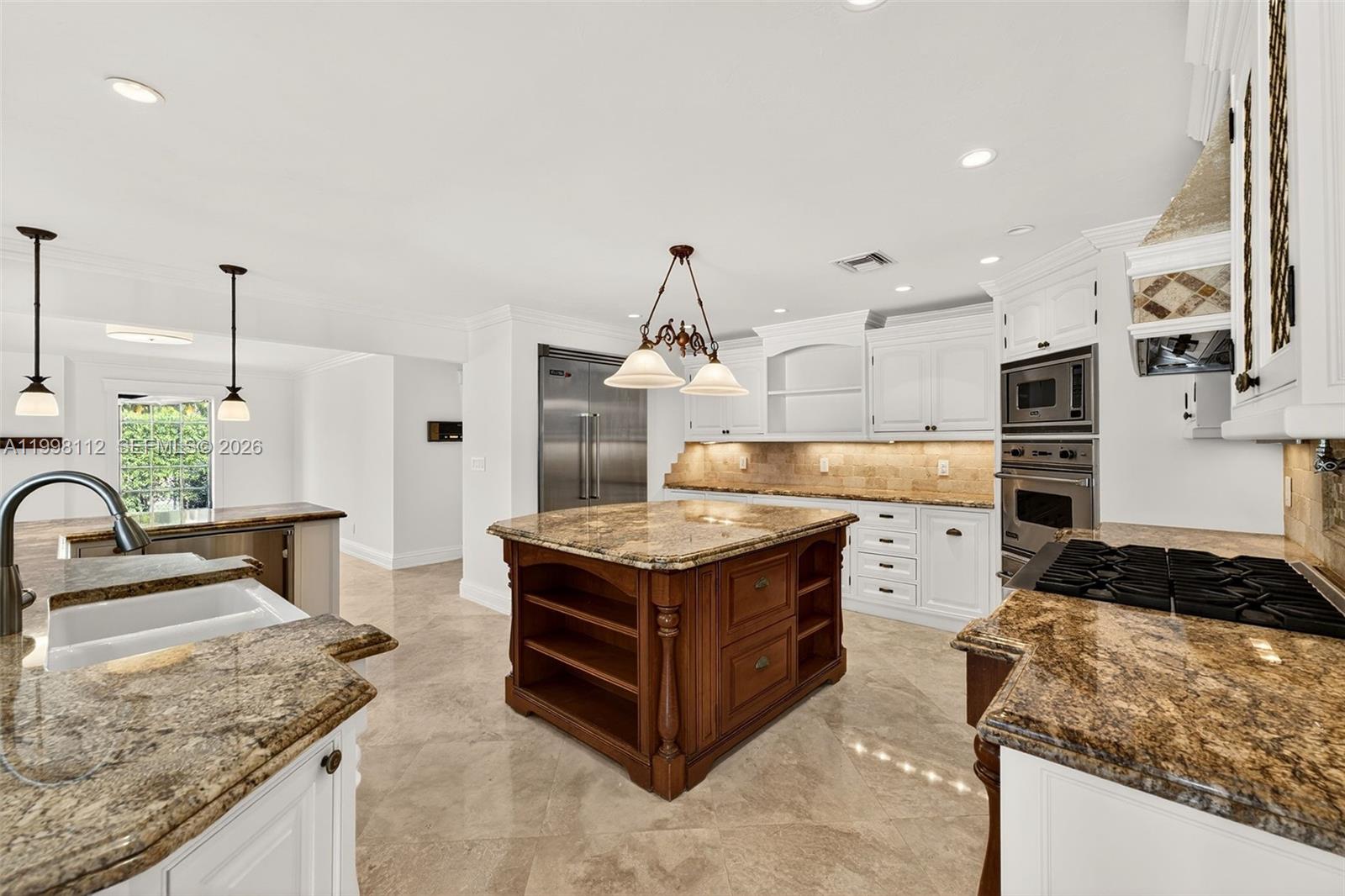 J G HEADS FARMS UNIT A - Residential Lease