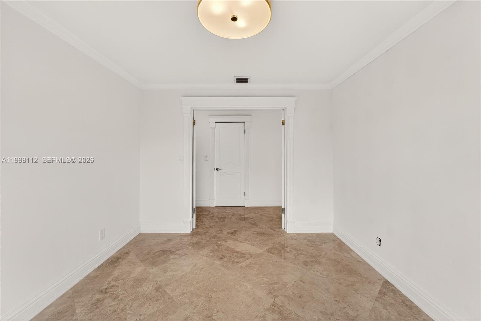 J G HEADS FARMS UNIT A - Residential Lease