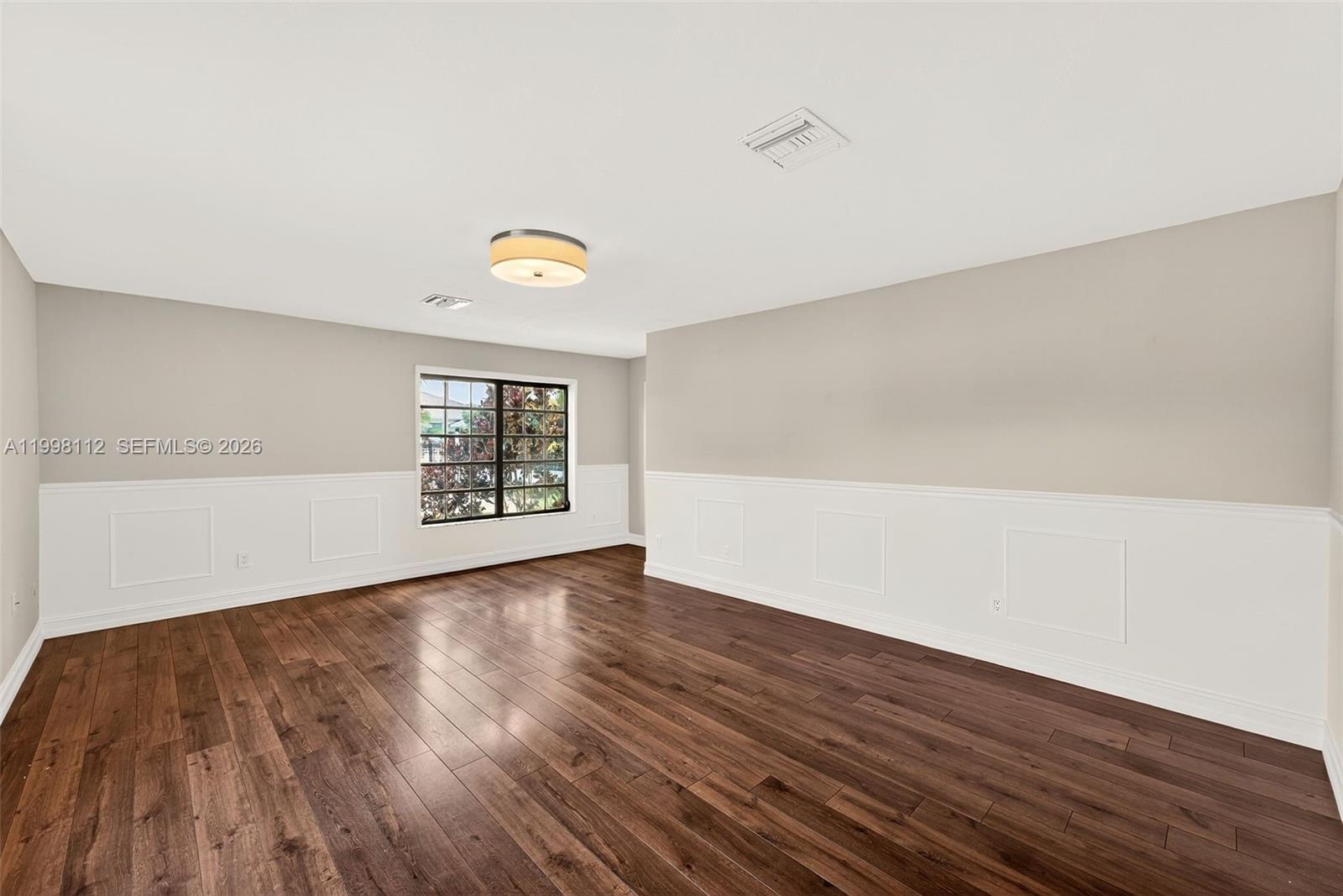 J G HEADS FARMS UNIT A - Residential Lease